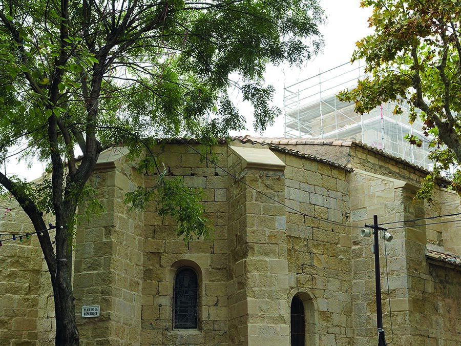 Canton d’Aigues-Mortes : Le Cailar : restauration de l’église Saint-Étienne et réfection des Arènes